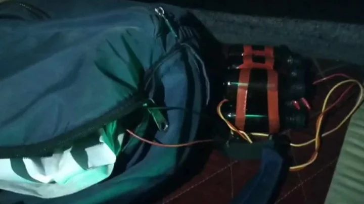 নারায়ণগঞ্জে যাত্রীবাহী বাস থেকে টাইমবোমা উদ্ধার