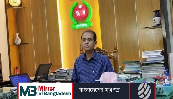 সব দল নিয়ে নির্বাচনের কথা সংবিধানে বলা নেই: ইসি আলমগীর