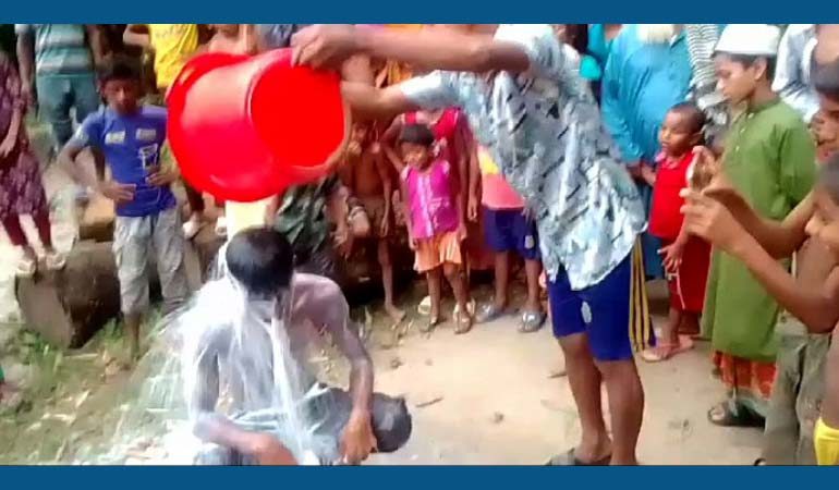 প্রেমের বিয়েতে বিচ্ছেদ, খুশিতে আধা মণ দুধ দিয়ে গোসল
