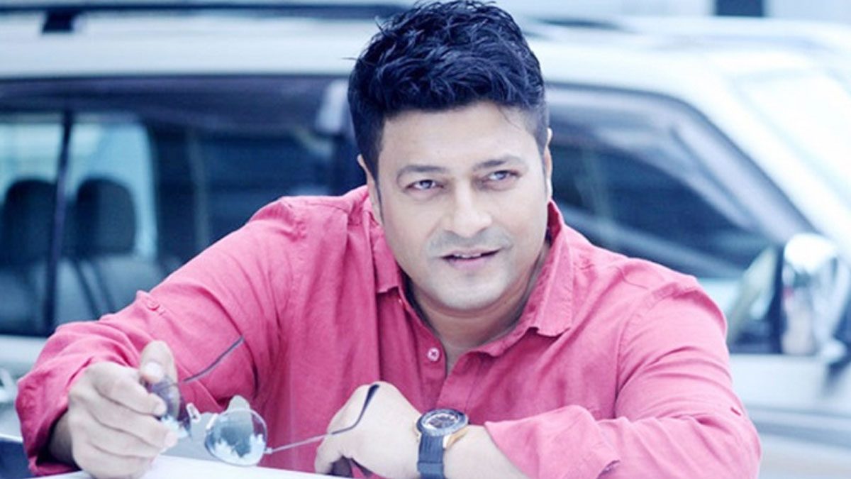 নৌকার প্রচারণায় কড়াইল বস্তিতে ফেরদৌস