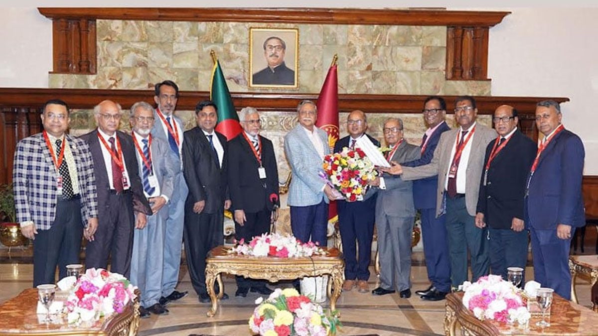 ন্যায় বিচার নিশ্চিতে আইনজীবীদের সর্বোচ্চ সহযোগিতার আহ্বান