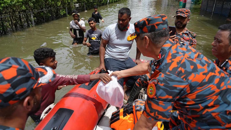 ৩ দিনে শিশুসহ ৭৭৯ জনকে উদ্ধার করলো ফায়ার সার্ভিস
