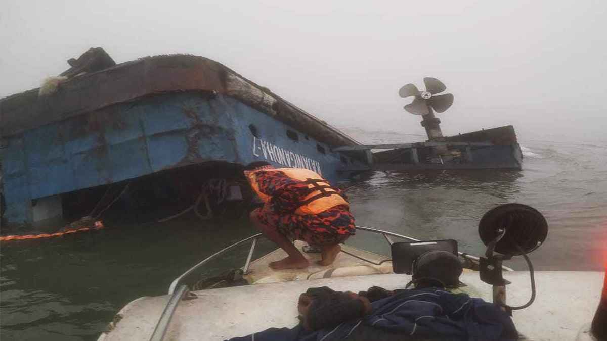পদ্মায় ফেরিডুবির ঘটনা তদন্তে পাঁচ সদস্যের কমিটি