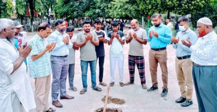 গাইবান্ধায় ‘জুলাই শহীদ স্মৃতিস্তম্ভ’ নির্মাণ কাজের উদ্বোধন