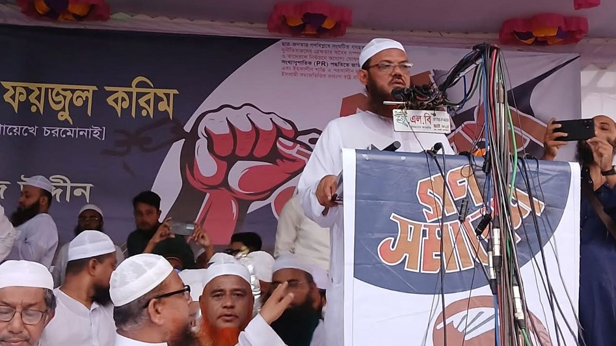 ‘চাঁদাবাজি-গুন্ডামি করতে এলে খাম্বার সঙ্গে বেঁধে রাখবে’