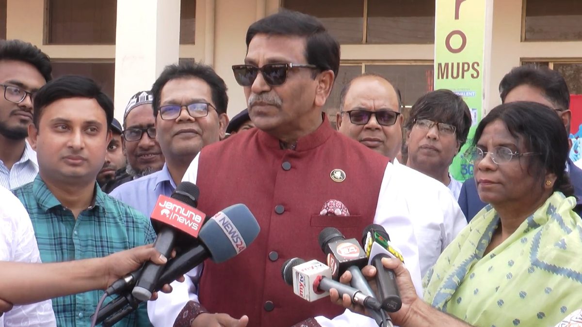 Businessmen get opportunities by talking too much in the media: Hanif