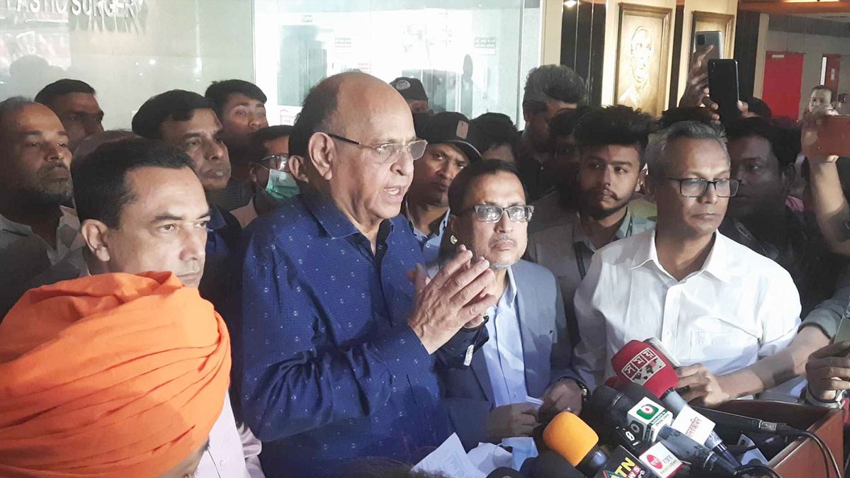 বেইলি রোডে আগুনে দগ্ধ ৫ জন শঙ্কামুক্ত নন: স্বাস্থ্যমন্ত্রী