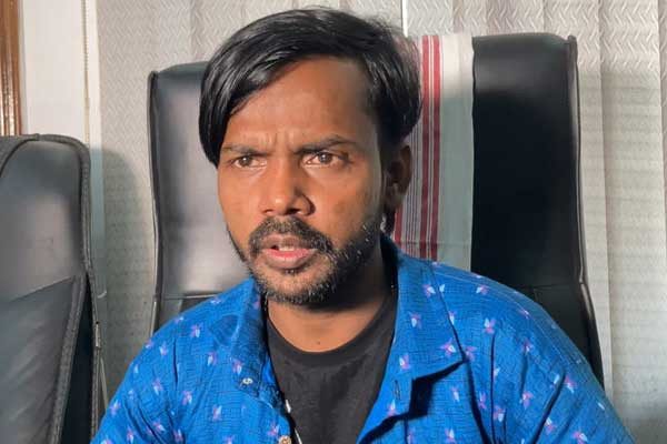 এবার গানম্যান চান হিরো আলম