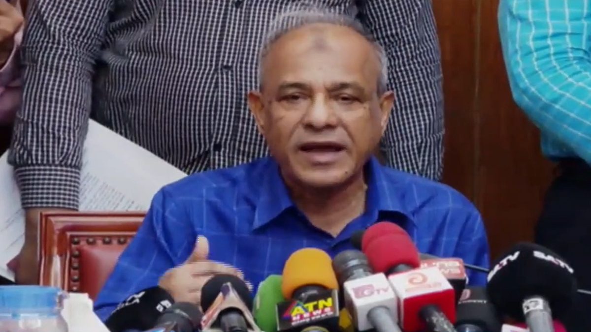খুনিদের কোনো অবস্থায় ছাড় দেয়ার অবকাশ নেই: স্বরাষ্ট্র উপদেষ্টা