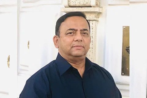 সাবেক পুলিশ প্রধান বেনজীরের স্ত্রী ও মেয়েদের সম্পত্তিও ক্রোকের নির্দেশ