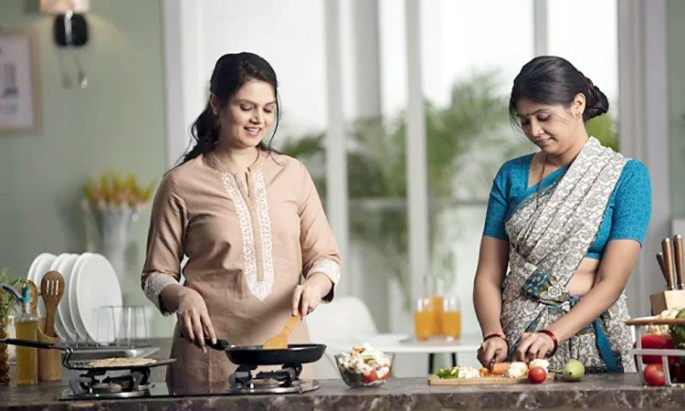 ১ মাসের রান্নার গ্যাস সিলিন্ডার চলবে ২ মাস!