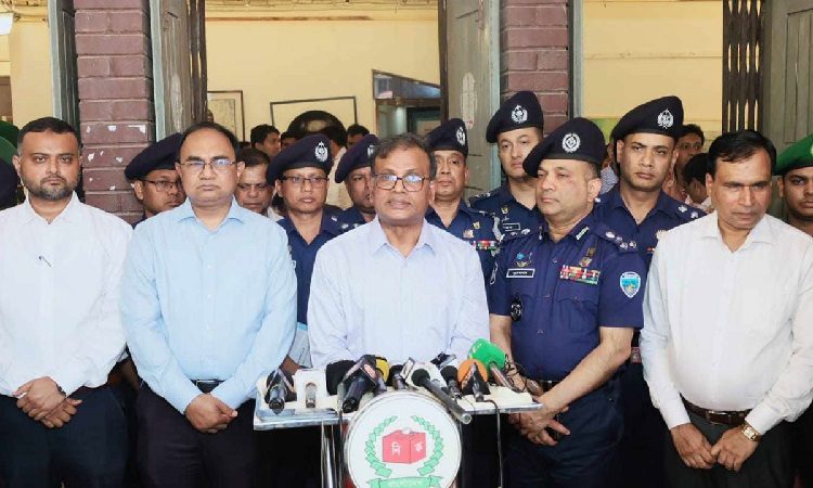 মন্ত্রী-এমপির আত্মীয়দের প্রার্থী হওয়ায় আইনি বাধা নেই