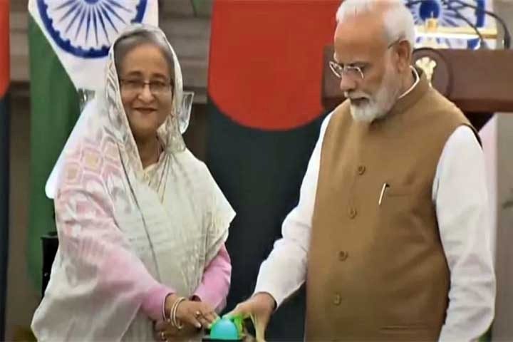 ভারত সফর নিয়ে সংবাদ সম্মেলনে আসছেন প্রধানমন্ত্রী