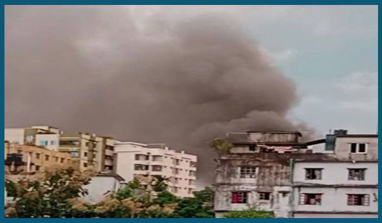 চট্টগ্রামে আবাসিক এলাকায় আগুন, নিয়ন্ত্রণে ২ ইউনিট