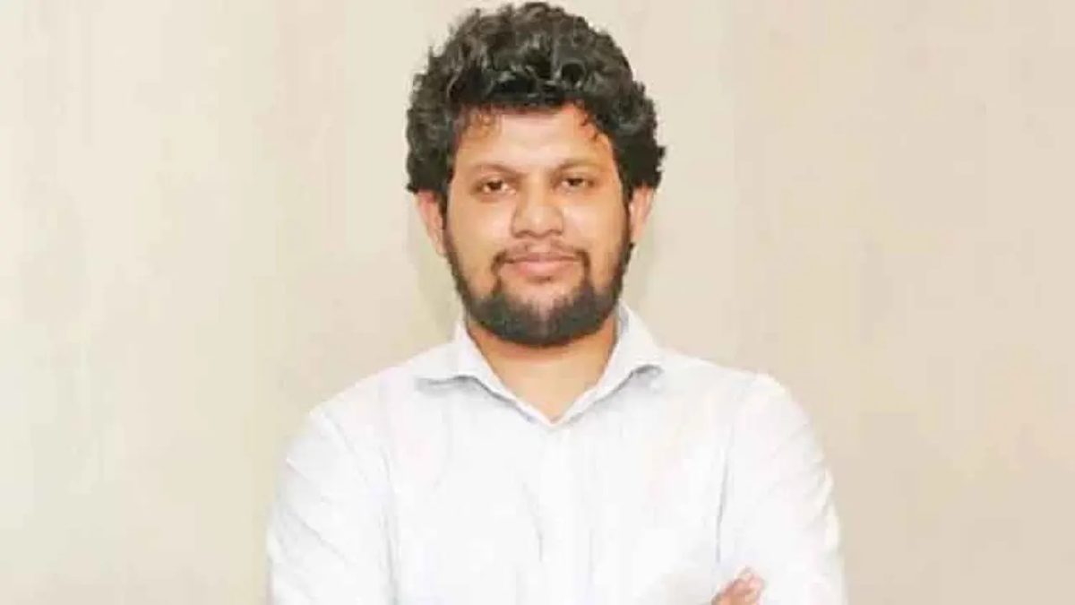 এক-এগারোর পদধ্বনি শোনা যাচ্ছে : উপদেষ্টা মাহফুজ