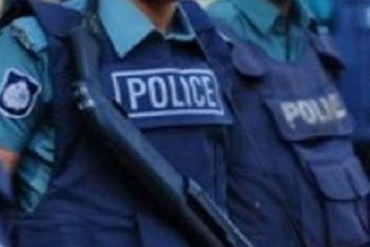 পুলিশ পরিচয়ে একাধিক নারীর সঙ্গে প্রেম, অতঃপর...