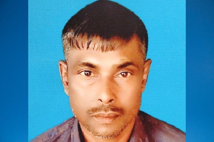 জমি সংক্রান্ত বিরোধ,ভাতিজার হাতে চাচা খুন