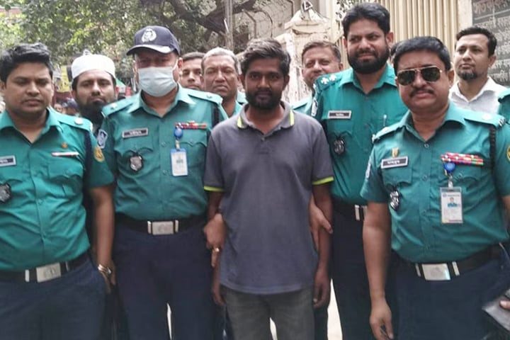 সাংবাদিক শামসুজ্জামানের জামিন নামঞ্জুর, কারাগারে প্রেরণ