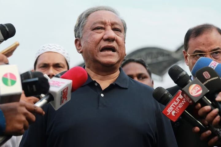 বিসিবির সভাপতি পদ ছাড়তে রাজি নাজমুল হাসান পাপন