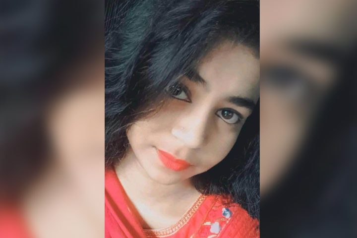 বিষপানে কলেজছাত্রীর আত্মহত্যা