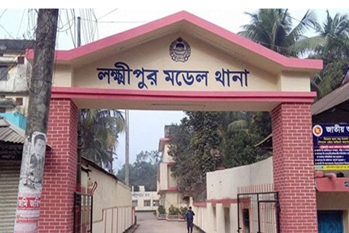 বান্ধবীর বাবার কোপে রক্তাক্ত এসএসসি পরীক্ষার্থী