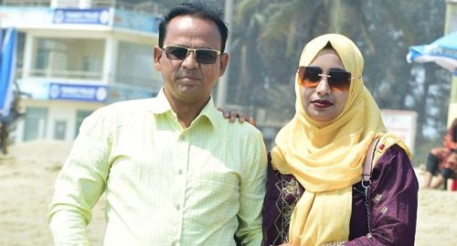 একসঙ্গে এইচএসসি পাস করলেন ৪৩ বছর বয়সের স্বামী ও ৩৩ বছরের স্ত্রী