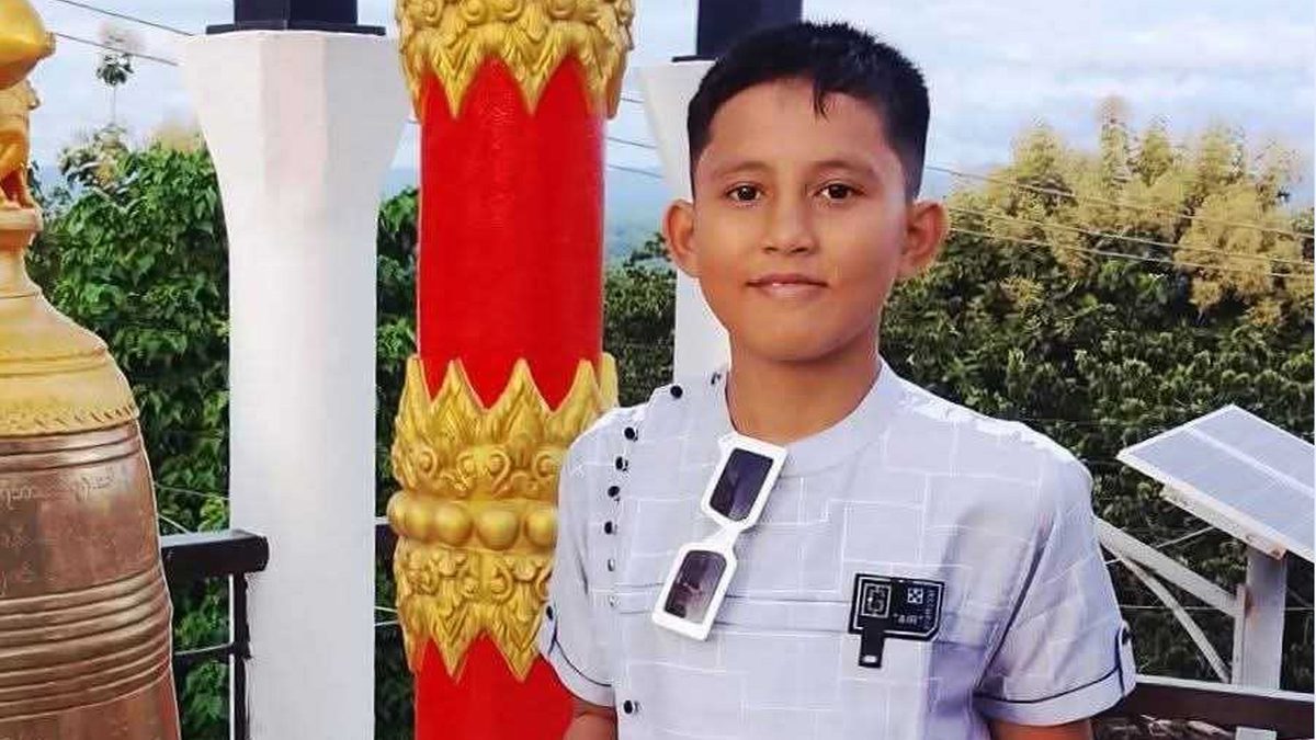 মাইলস্টোন ট্রাজেডি : একমাত্র সন্তানকে হারিয়ে পাগল প্রায় বাবা-মা
