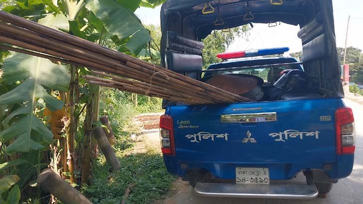 মাইকে ঘোষণা দিয়ে দেশীয় অস্ত্র নিয়ে সংঘর্ষ,আহত ৬