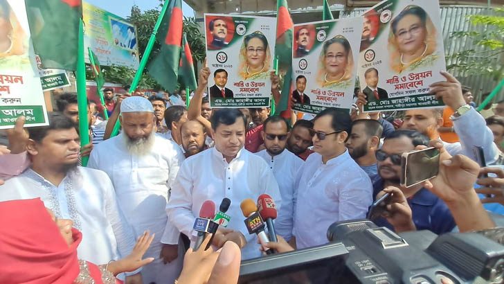 কয়েক হাজার নেতাকর্মী নিয়ে শান্তি ও উন্নয়ন সমাবেশে জাহাঙ্গীর