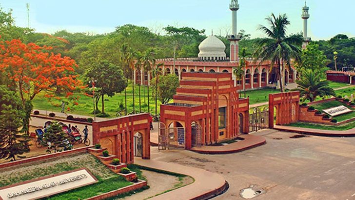 ধর্ষণচেষ্টার পর জাবিতে প্রথমবার নারী নিরাপত্তারক্ষী নিয়োগের সিদ্ধান্ত