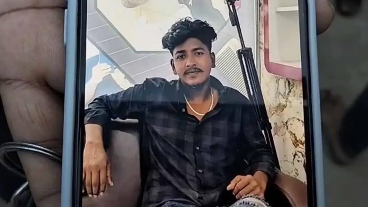 বাগেরহাটে আমির হামজাকে গুলি করে হত্যা