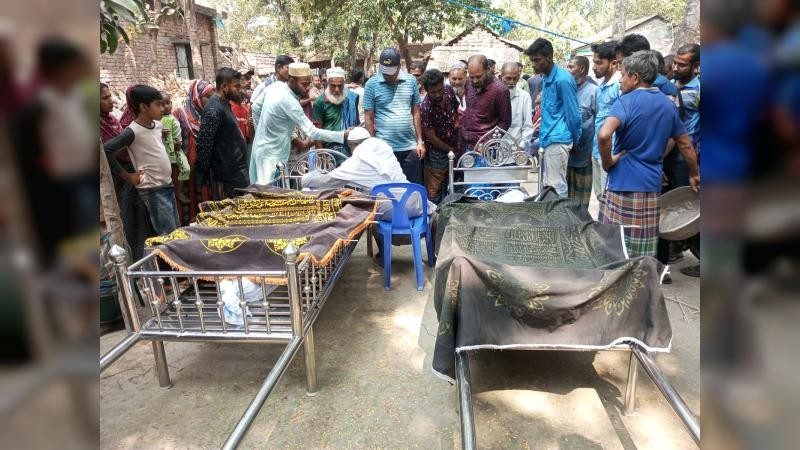 ছোট ভাইয়ের মৃত্যুর খবরে বড় ভাইয়ের মৃত্যু