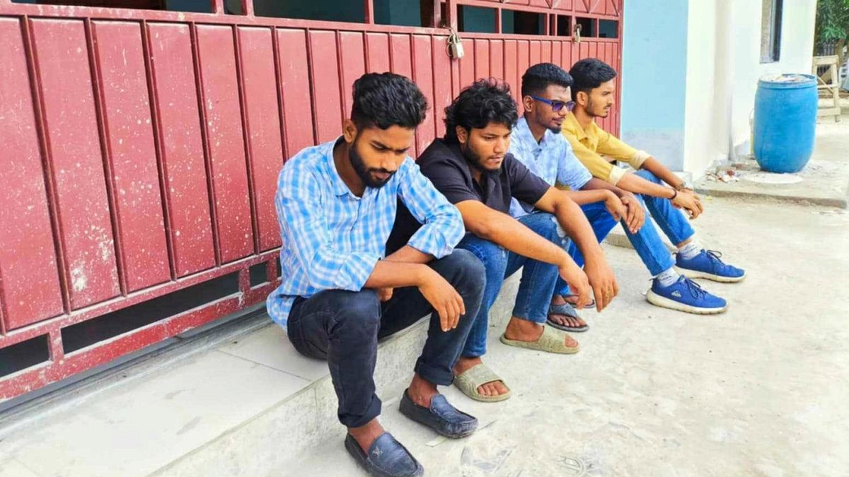 এইচএসসি পরীক্ষা দেয়া হলো না ১৭ শিক্ষার্থীর, পলাতক অধ্যক্ষ