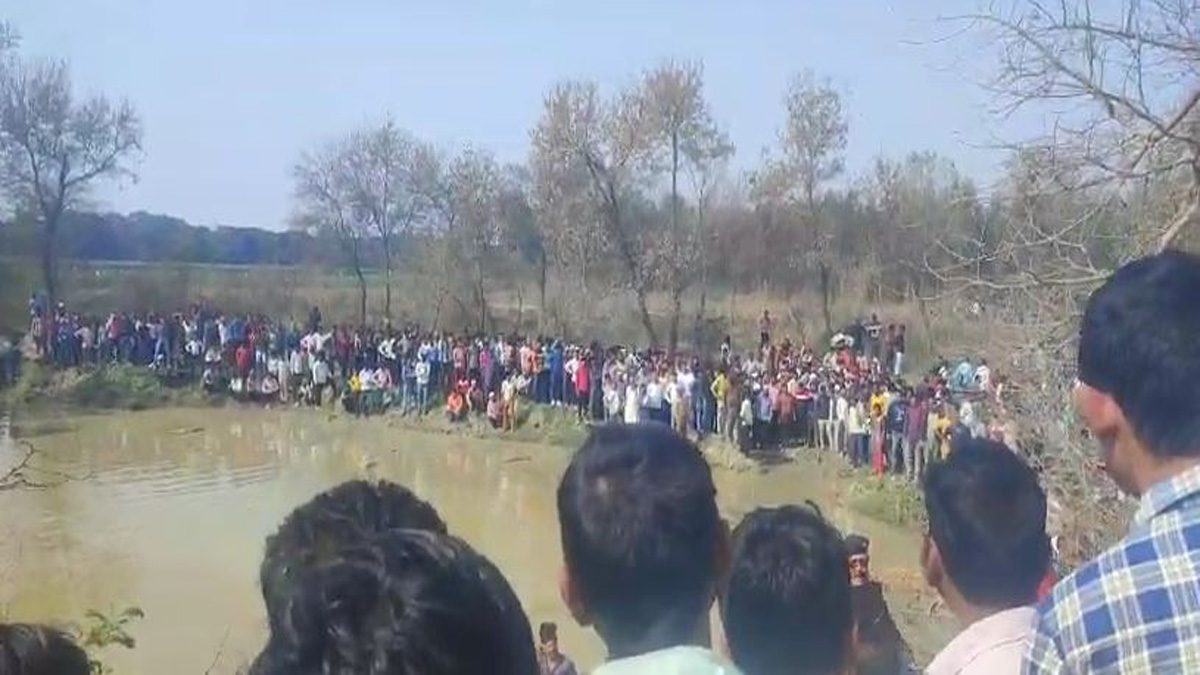 ভারতে গঙ্গাস্নানে যাওয়ার পথে ট্রাক্টর-ট্রলি উল্টে ২২ জনের প্রাণহানি