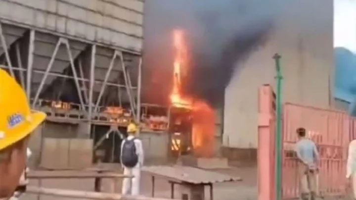 ইন্দোনেশিয়ায় কারখানায় বিস্ফোরণে ১২ জনের প্রাণহানি