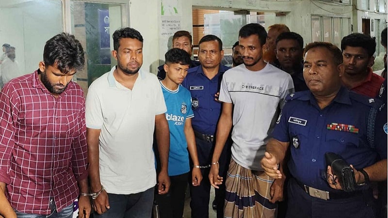 কুমিল্লায় ধর্ষণকাণ্ড: পর্নোগ্রাফি মামলায় চার আসামি ৩ দিনের রিমান্ডে