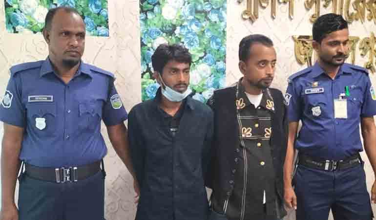 সাংবাদিক পরিচয়ে চাঁদা দাবি,দুই যুবক গ্রেপ্তার