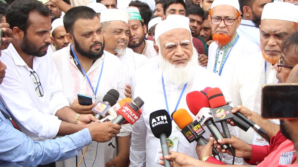 শেখ হাসিনাকে তার লোকেরাই গডমাদার বানিয়েছে : ডা. শফিকুর রহমান
