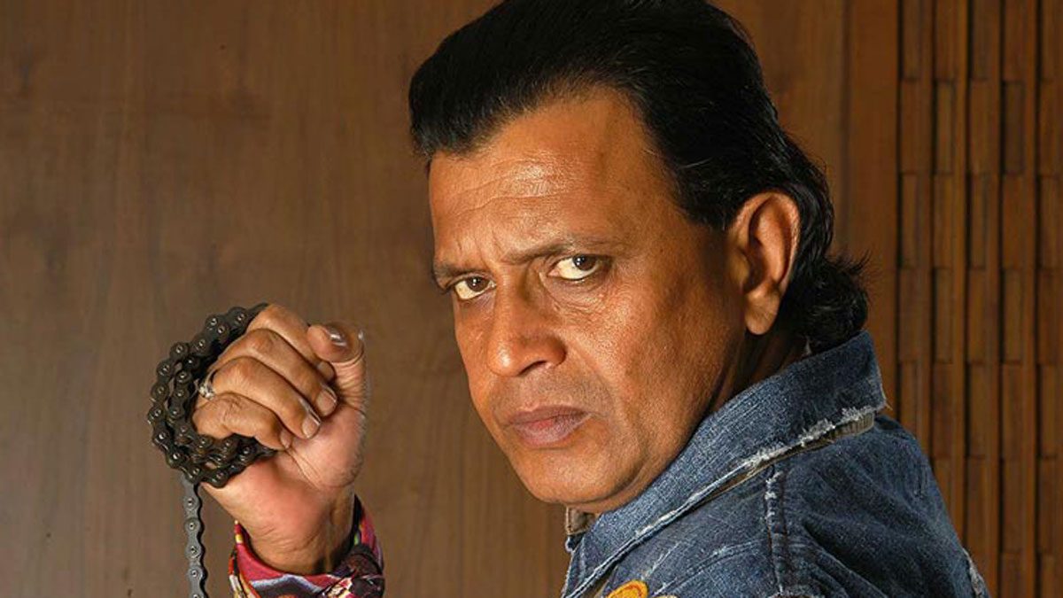 স্ত্রীর কাছে বেধড়ক মার খান মিঠুন!