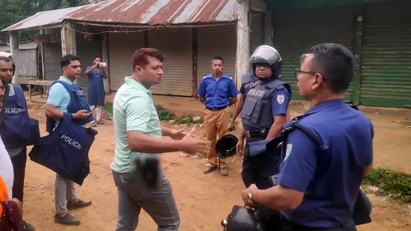 কুলাউড়া পাহাড়ে জঙ্গি আস্তানা সন্দেহে সিটিটিসির অভিযান,গ্রেপ্তার  ৮