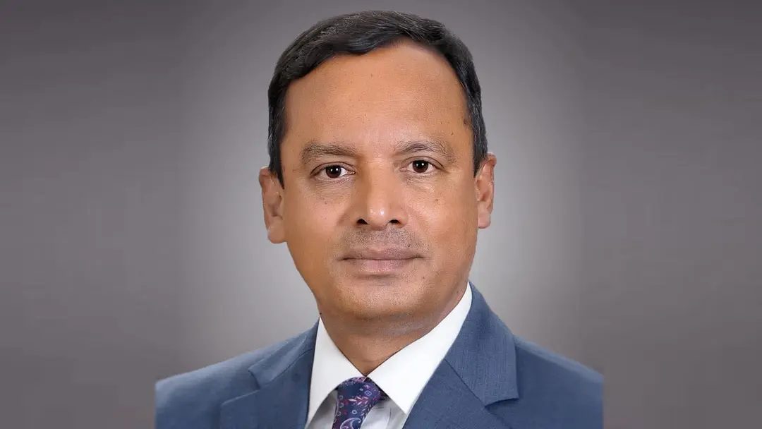 আইন কর্মকর্তাদের অন্য আদালতে প্রভাব বিস্তার না করার নির্দেশ