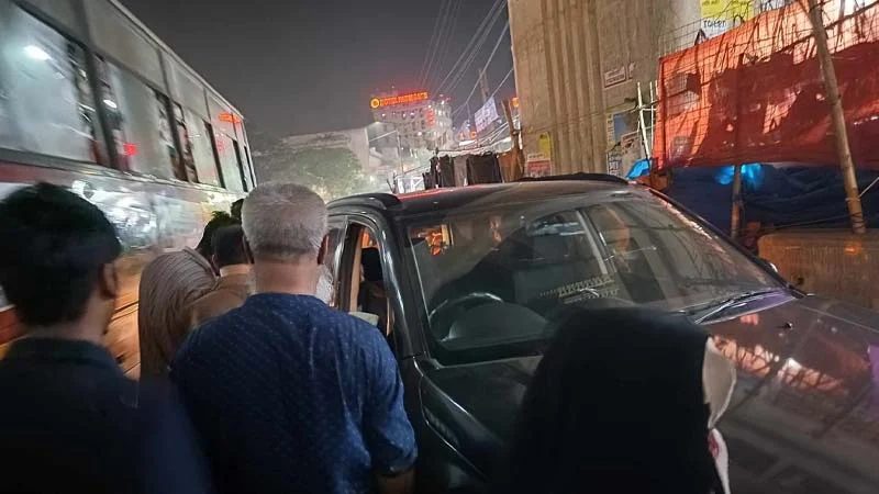 ফার্মগেটে ককটেল বিস্ফোরণ