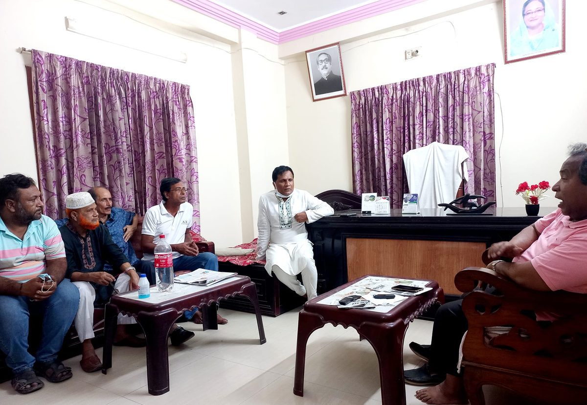 শোক দিবস উপলক্ষে কুষ্টিয়া পৌর আওয়ামীলীগের প্রস্তুতি বিষয়ক মতবিনিময়