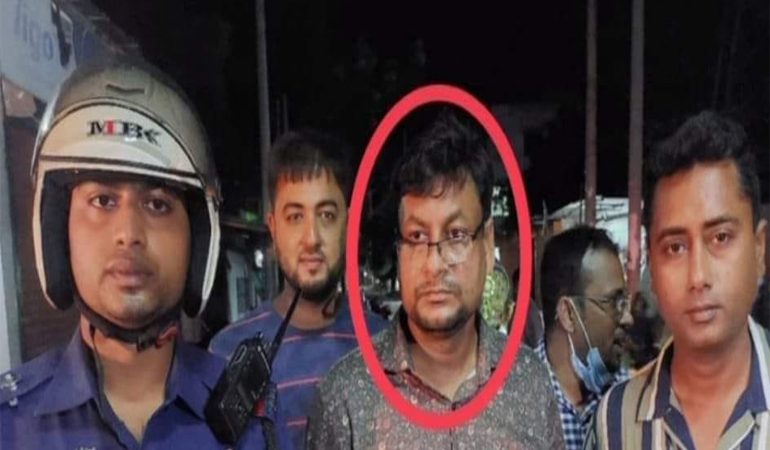 ট্রাফিক সার্জেন্টের হাতে ভুয়া এডিসি আটক
