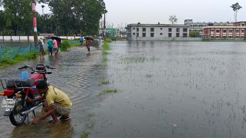 কুষ্টিয়াতে ৪৮ ঘণ্টায় ২৪১ মিলিমিটার রেকর্ড বৃষ্টিপাত
