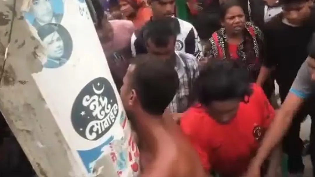 কুষ্টিয়ায় শিশু ধর্ষণের অভিযোগে যুবককে গণপিটুনি