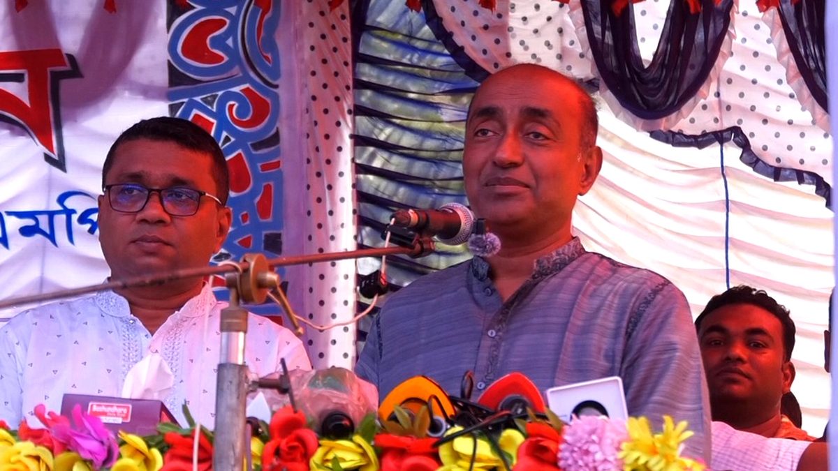 জুলাই সনদ বাস্তবায়নের সঙ্গে গণভোটের সম্পর্ক নেই: আইনমন্ত্রী