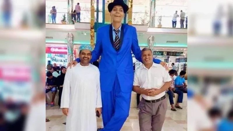 মারা গেলেন পাকিস্তানের সবচেয়ে লম্বা মানুষ