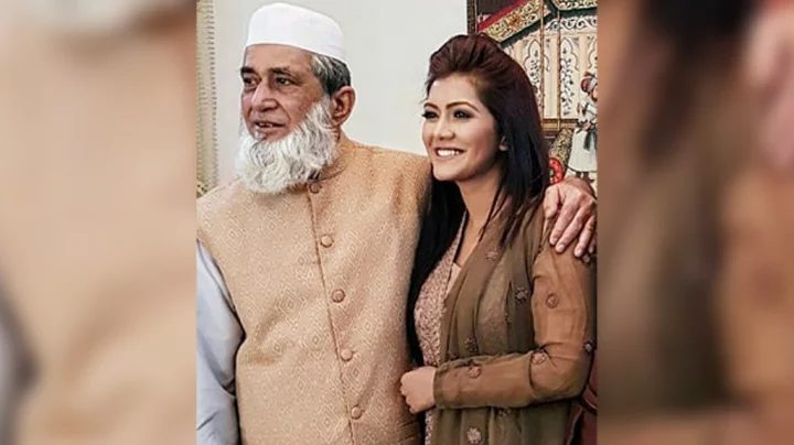 অভিনেত্রী মারিয়া নূরের বাবা মারা গেছেন