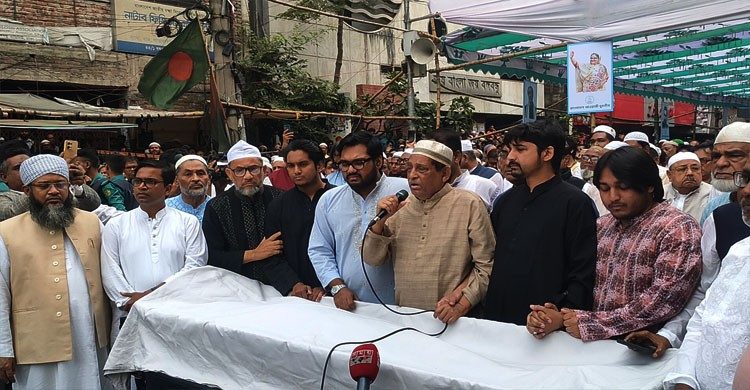 ‘বাবার কাঁধে সন্তানের লাশ’ যে কতটা ভারী, এই মুহূর্তে আমি ছাড়া কেউ বুঝবেনা: মায়া